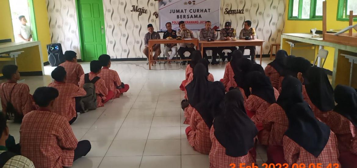 Jumat Curhat Polsek Teramang Jaya