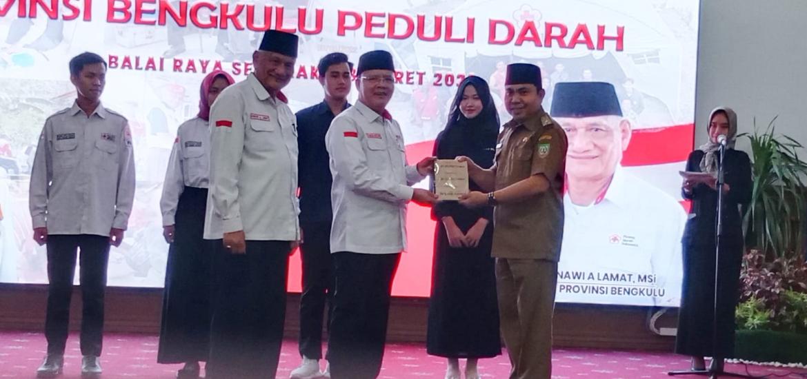 Gubernur Rohidin Dorong PMI Bengkulu Bertransformasi Menjadi Klinik Pratama