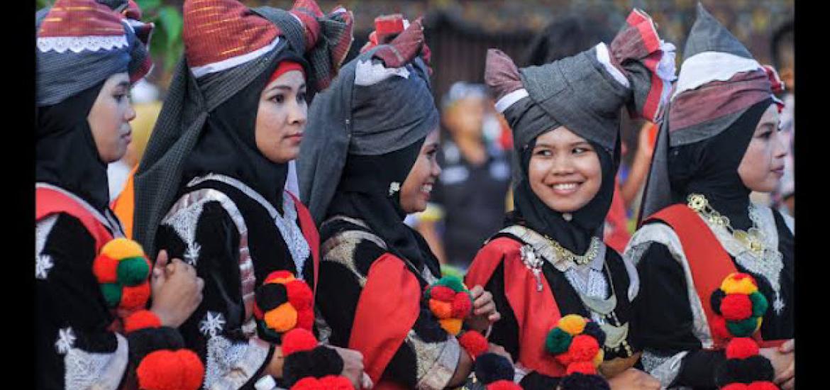 Baju Khas Nagari Padang Magek