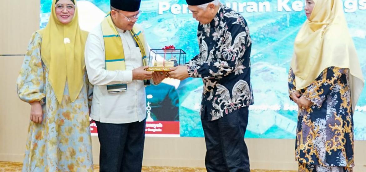 Gubernur Rohidin Bahas Pembangunan RS Bertaraf  Internasional