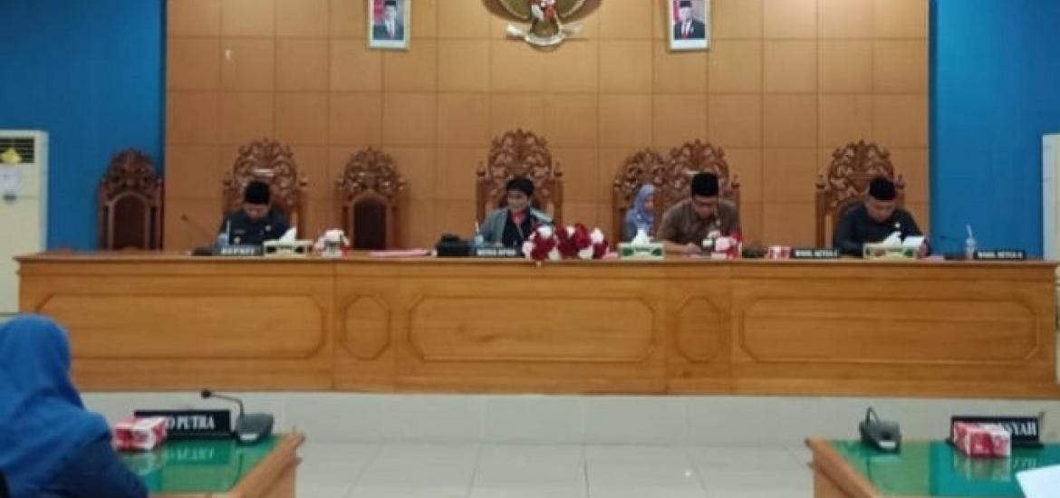Rapat Paripurna DPRD Bengkulu Utara
