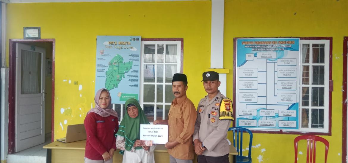 Pembagian BLT DD Desa Tangsi Duren