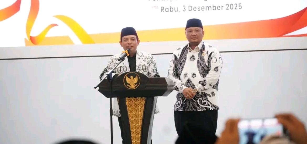 Walikota Bengkulu Dedy Wahyudi dan Wakil Walikota Bengkulu Ronny PL Tobing 