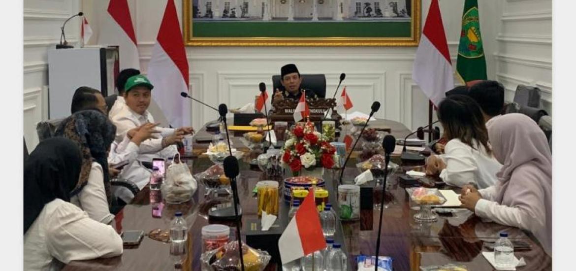 Audiensi bersama Hipmi Culinary diruang rapat Balai Kota Merah Putih