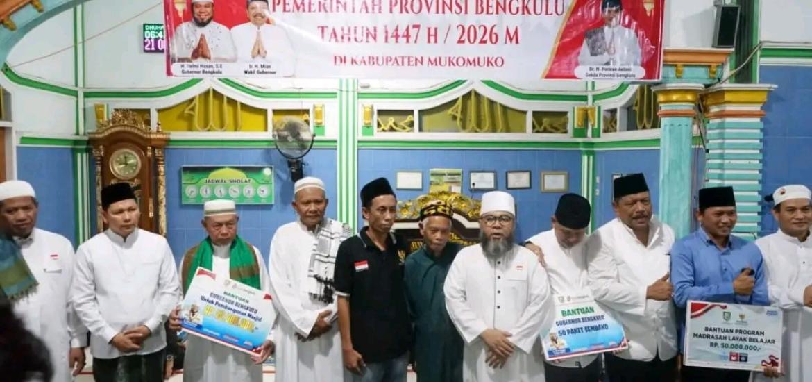 Safari Ramadan di Mukomuko, Helmi Hasan Kucurkan Rp50 Juta untuk Masjid dan Rp5,5 Miliar Infrastruktur