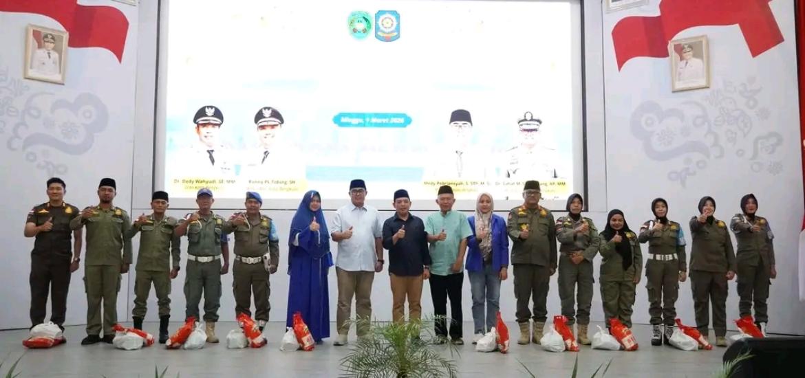 Dedy Wahyudi Apresiasi Satpol PP, 231 Personel Terima Bingkisan di Momen Buka Puasa Bersama