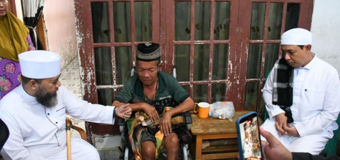 Tangis Haru di Rawa Makmur: Gubernur dan Walikota Datangi Rumah Ansuri