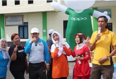 Kegiatan jalan sehat yang diikuti ASN Provinsi Bengkulu dalam rangka memperingati Hari Kesehatan Jiwa Sedunia
