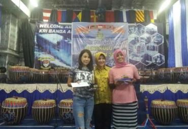 Pemprov dan Pemkot Bengkulu menggelar pembagian hadiah Bengkulu Triathlon 2017