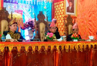 Pimpinan Rapat Paripurna DPRD Lebong Memperingati HUT Ke 14 Kabupaten Lebong