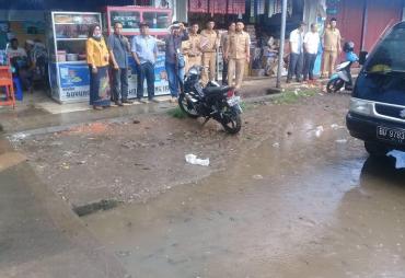 Inspeksi mendadak  ke areal  Pasar Barukoto, Jalan  Pasar Ikan Kota   Bengkulu