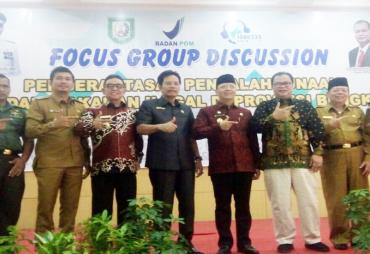 Foto bersama usai kegiatan FGD pemberantasan penyalahgunaan obat dan makanan ilegal