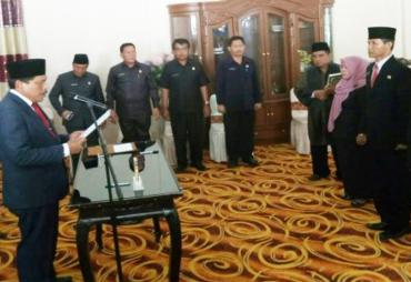 bupati Mian saat melantik pejabat dilingkungan Pemkab Bengkulu Utara.