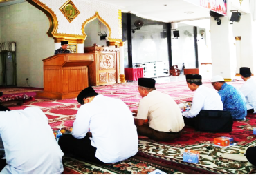 Peringatan Isra Mi'raj di Masjid Baitul Raya Izzah Bengkulu.