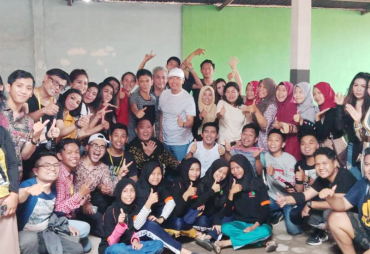 Plt Gubernur Bengkulu Rohidin Mersyah bersama para musisi Bengkulu