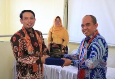 Walikota Pangkalpinang Maulan Aklil bersama Wakil Walikota Bengkulu Dedy Wahyudi