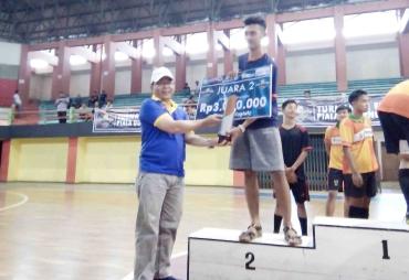 Juara Turnamen Futsal Piala Gubernur Bersama AMBO