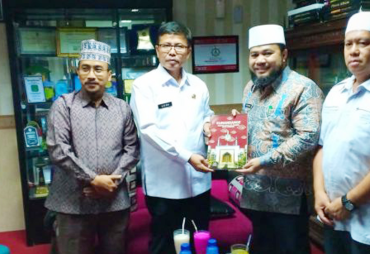 Wali Kota Bengkulu Helmi Hasanbertandang ke Masjid At-Taqwa Kota Cirebon