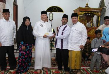 Gubernur Rohidin Mersyah  Safari Ramadhan di Mukomuko