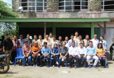 Pertemuan ini dihadiri oleh Akar Foundation, Dinas Lingkungan Hidup dan Dinas Kehutanan Provinsi Sumatera Selatan,