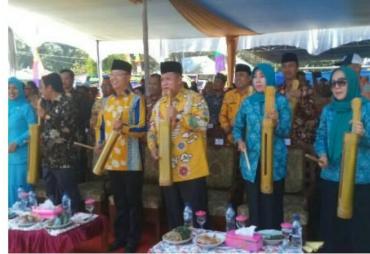 Kegiatan Bulan Bhakti Gotong Royong (BBGRM) ke 16 dan Hari Kesatuan Gerak PKK (HKG PKK) ke 47 tingkat Provinsi di Mukomuko