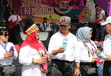 Peringati Hari Ibu, Polda Bengkulu Bagikan 2000 Tumbler…