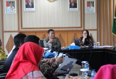 Rapat Penanganan Permasalahan Kelangkaan BBM di Pulau Enggano