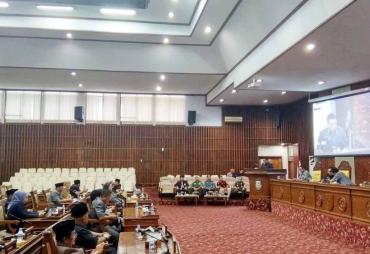 Paripurna DPRD Provinsi Bengkulu membahas Raperda BUMD