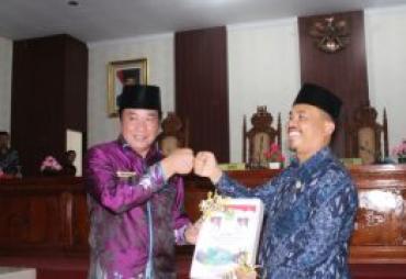 DPRD Lebong Gelar Paripurn Penyampaian LKPJ Bupati 2019