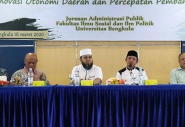 Walikota Helmi Paparkan Program Inovatif Pemkot Bengkulu saat mengisi Seminar