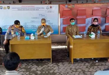 Pemkab Kair bersama Gubernur Bengkulu salurkan bantuan masyarakat