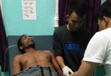 Salah satu korban terseret ombak