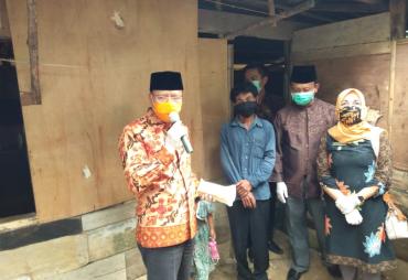 Penyaluran CSR Bedah Rumah Kepada 2 Warga Bengkulu Tengah