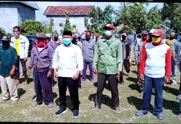 H.Antoni Imam,SE Calon Wakil Bupati Lamsel (baju putih)