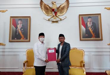 Gubernur bersama Ketua SMSI Bengkulu