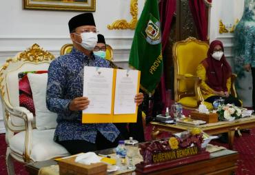 Gubernur Bengkulu Rohidin Mersyah