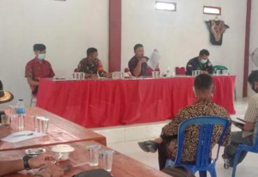 Danramil 09/Sengah Temila  Menghadiri Rapat Suversi dan Dan…