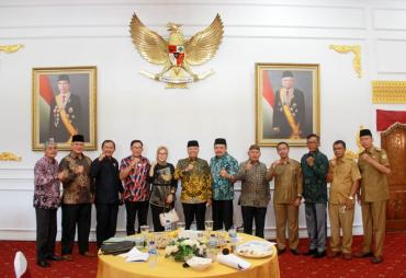 Gubernur Rohidin Minta Revitalisasi Pasar Kutau Manna Harus Tuntas
