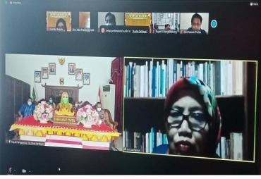 Seminar Kepemimpinan Perempuan