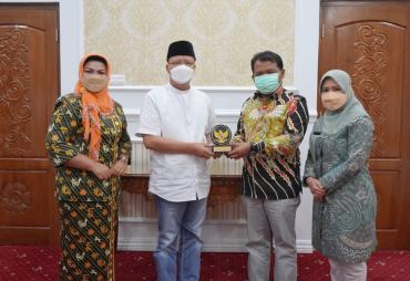 Gubernur Rohidin bersama Ketua KPAI