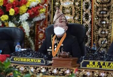 Gubernur Rohidin
