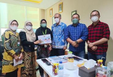 Plt Kepala Bappeda Seluma Dampingi Bupati Kunker ke Pusat Krisis Kesehatan