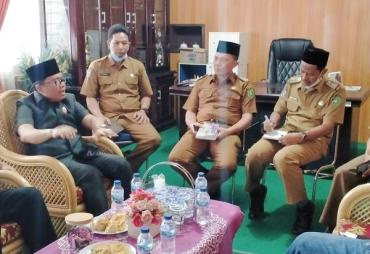 Komisi I DPRD Kota Kunjungi Disnaker dan Dispora