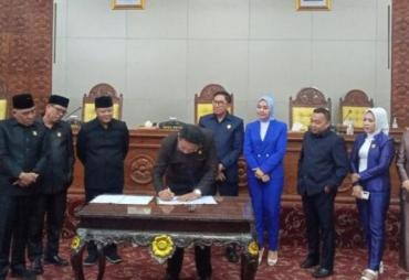 DPRD Provinsi Bengkulu Gelar Paripurna Pengesahan APBD-P Tahun Anggaran 2022