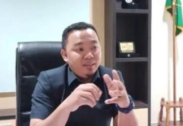 Ketua Komisi I DPRD Provinsi Bengkulu Dempo Xler