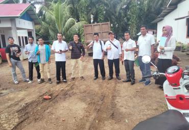 Dewan Mukomuko Realisasikan Pokir Untuk Pembangunan Jalan di Kecamatan Teramang Jaya