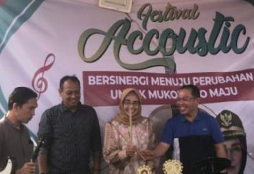 Bupati Sapuan Apresiasi Festival Musik Akustik