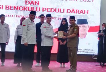 Gubernur Rohidin Dorong PMI Bengkulu Bertransformasi Menjadi Klinik Pratama