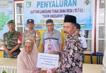 Pembagian BLT