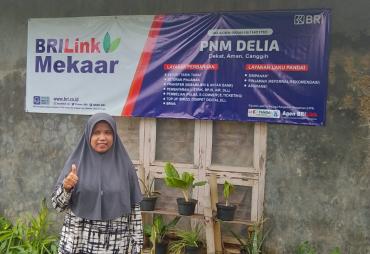 Ketua Mekaar Jadi AgenBRILink, Sosok Ibu Muda Ini Buktikan Manfaat Pemberdayaan Holding Ultra Mikro
